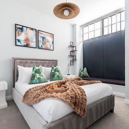 Elliot Oliver - Stylish 2 Bedroom Town Centre Apartment Cheltenham Exterior foto